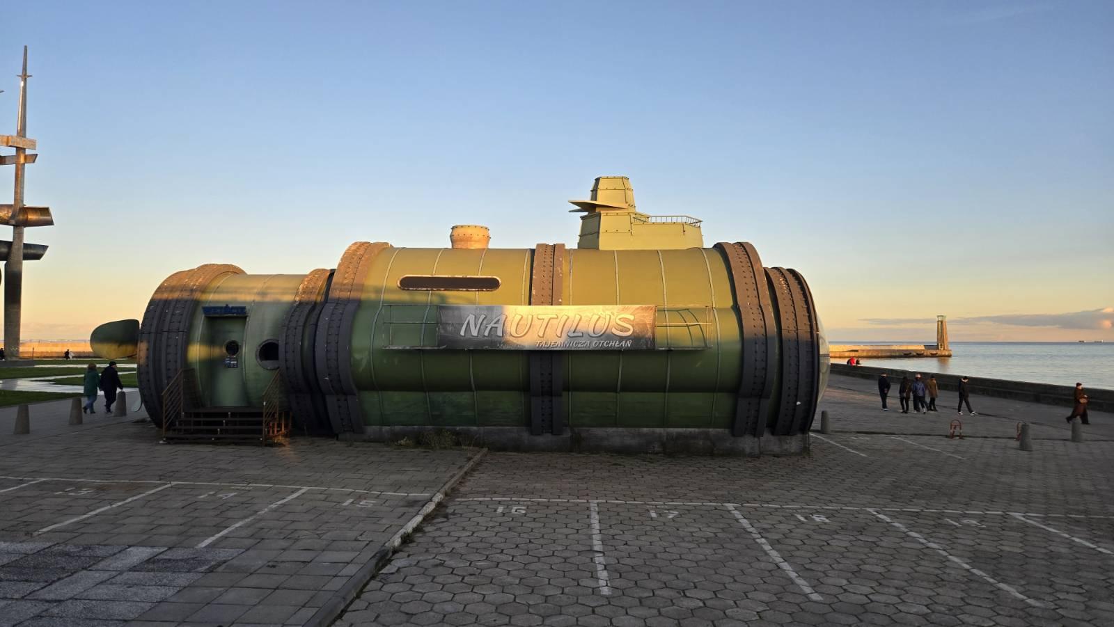 photo of a bathyscaphe from Gdynia