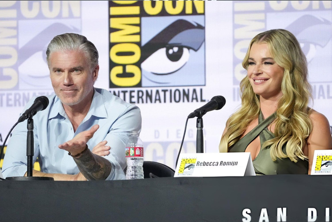 Anson Mount and Rebecca Romijn at the panel dicussion at Hall H at SDCC.