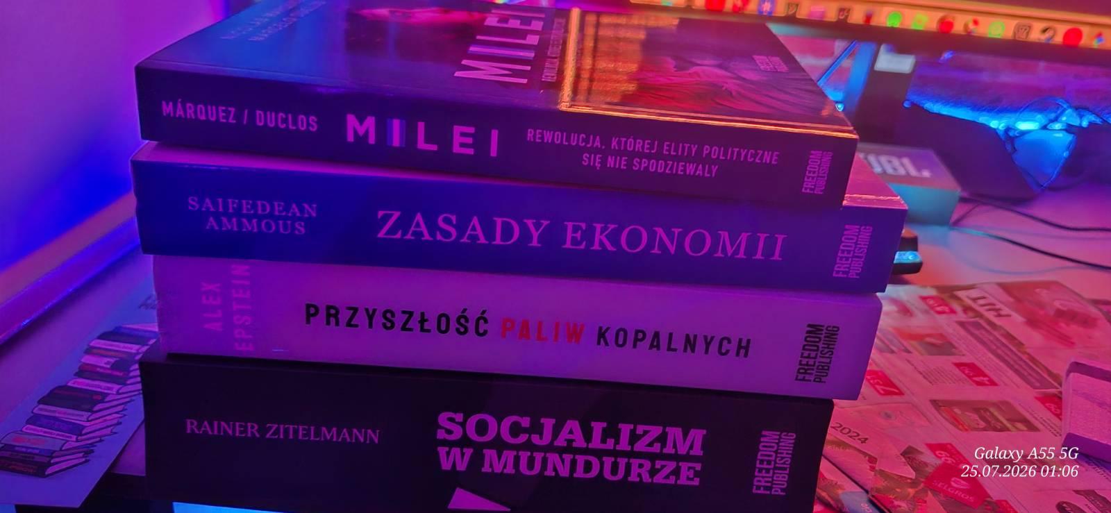 Posted media
