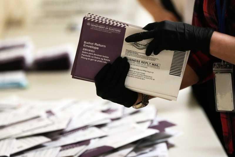 US appeals court upholds injunction that blocks Trump's order to create a federal voter list