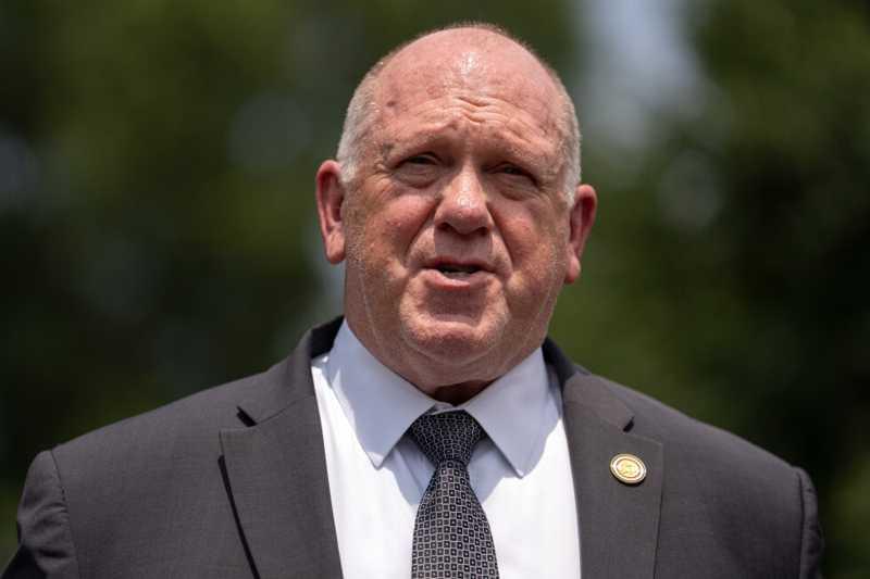 Trump's border czar says vetting of ICE officer is under internal review after Maine shooting