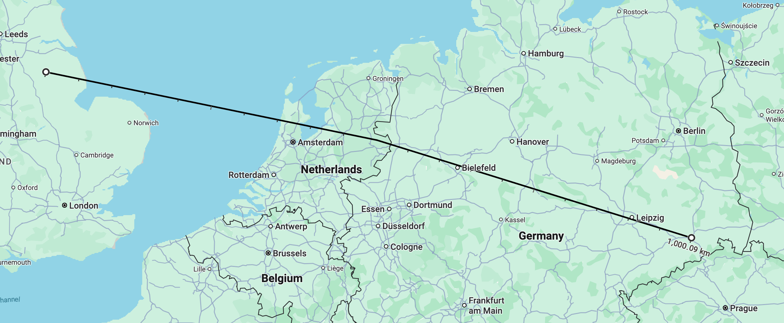 Google map of the direct path from Scampton in Lincolnshire to Dresden, a distance of almost exactly 1,000 km.