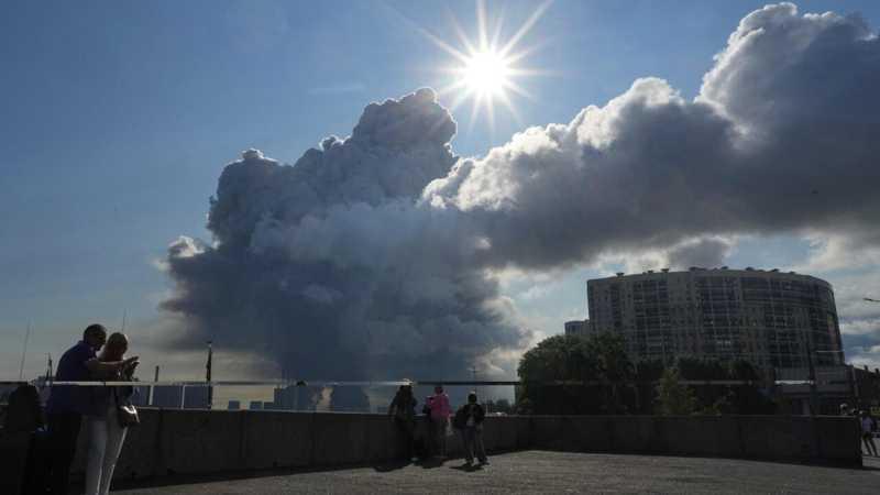 Ukraine targets Wildberries again as Russia hits Kharkiv publishing houseA Ukrainian overnight strike targeted a warehouse run by Russian e-commerce giant Wildberries, east of Moscow, the company and local authorities reported Monday, as Kyivs campaign ​against ‌the e-commerce… #News #Ukraine #Russia #Ukrainian