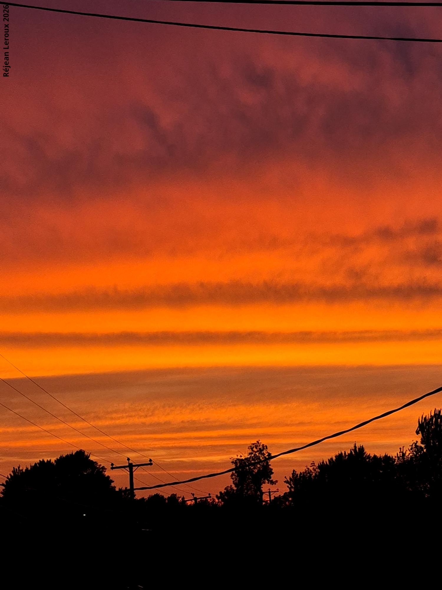 Coucher de soleil très oranger...
