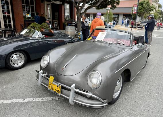 Two Porsche 356’s