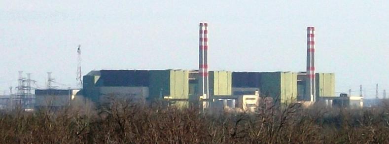 Zwei Blöcke des Kernkraftwerks Paks, Ungarn
Autor/Urheber: Barna Rovács (Rovibroni) - Eigenes Werk
Lizenz: CC BY-SA 4.0