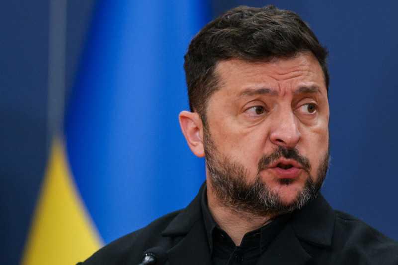 Zelenskyy details rift with Ukraines dismissed defense minister FedorovZelenskyy said that he believes actions taken by dismissed Defense Minister Mykhailo Fedorov, including his involvement in mass protests and calls for an election, were misguided, as he publicly detailed their dispute for the first time. #News #Ukraine #Zelenskyy #Russia