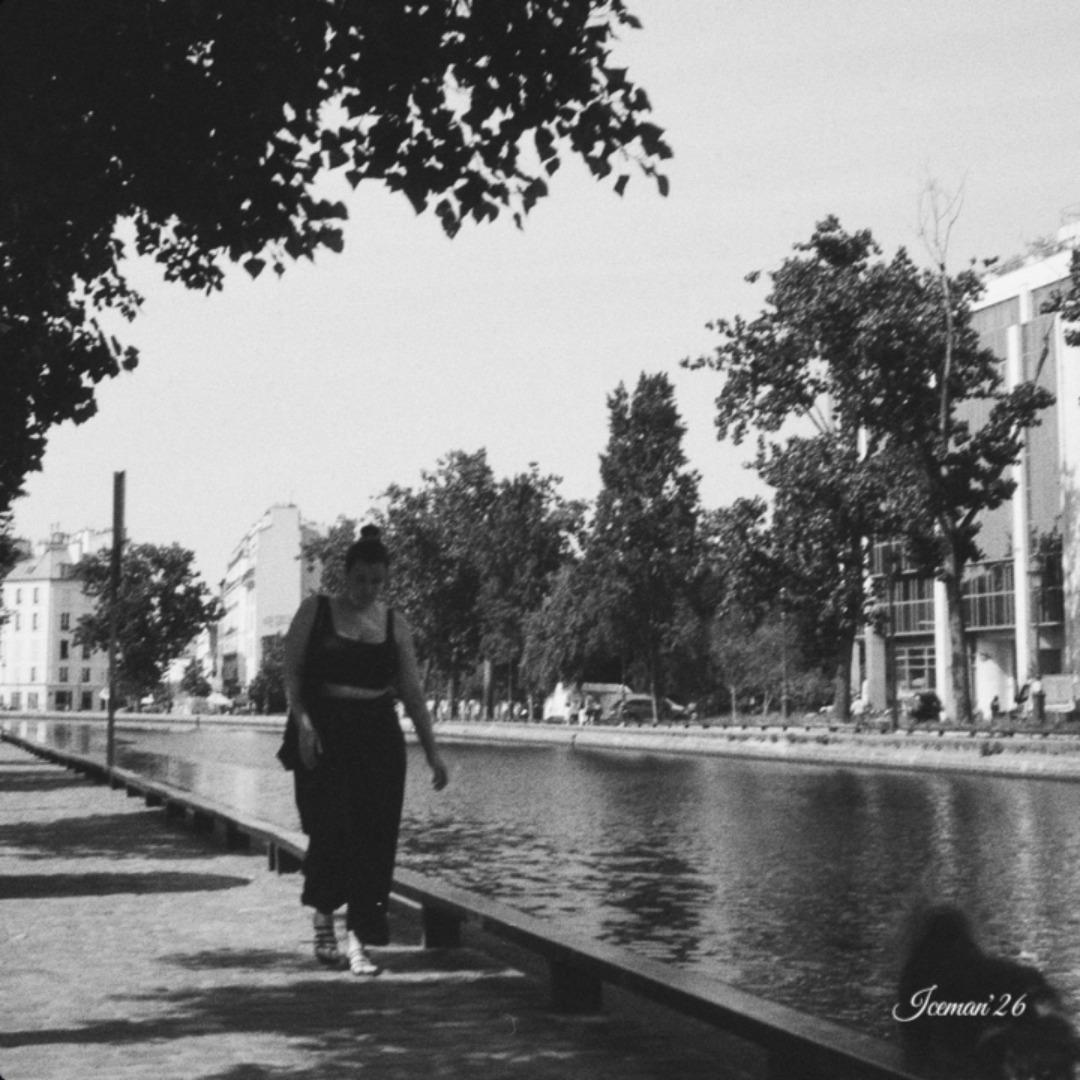 Canal St Martin, Paris, un matin de canicule
Morning of heatwave