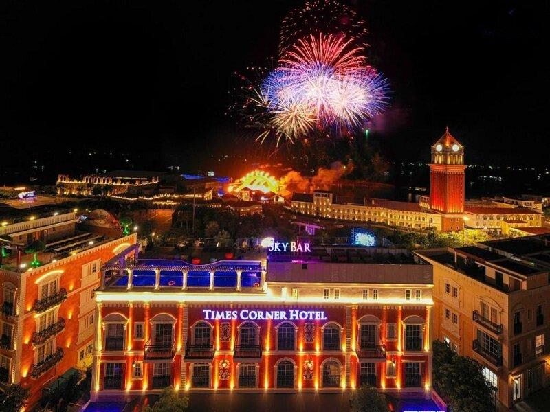 times corner hotel
