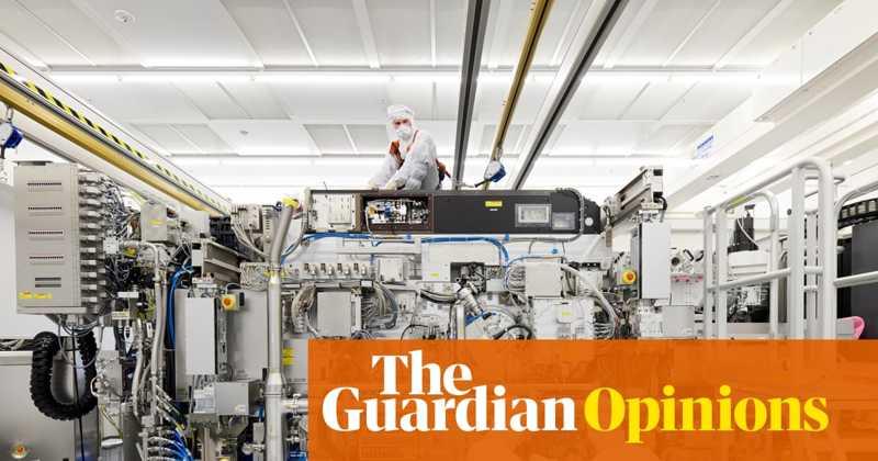 From Bill Gates to Bernie Sanders, most agree the AI arms race is disastrous. Only Europe can make it stop | Alexander HurstAn EU export ban on Dutch tech giant ASMLs machines could force the pause we all need, says Guardian Europe columnist Alexander Hurst #News #AI #EU #US
