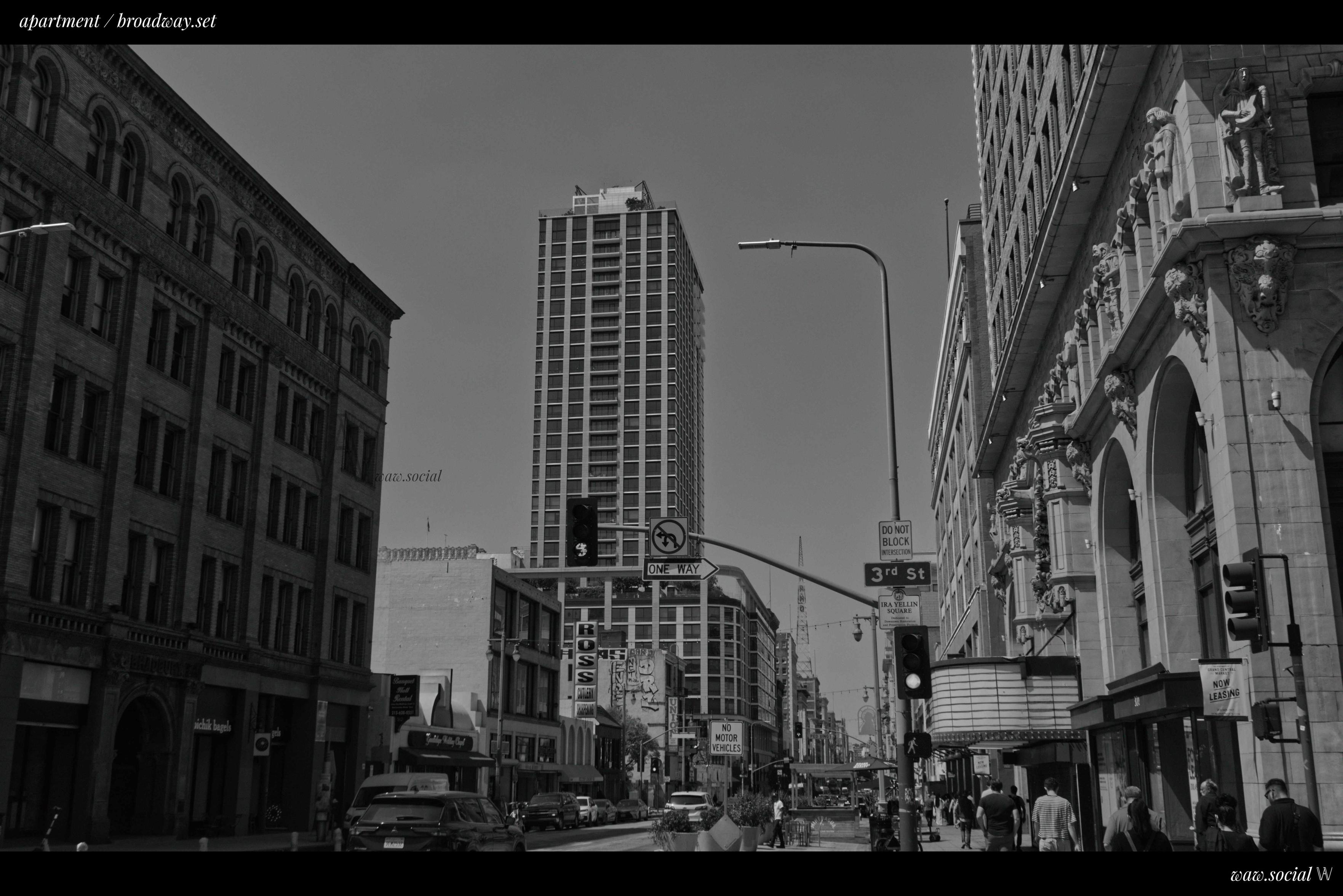 A black and white photo of a building in Downtown Los Angeles from the Broadway Theatre District.