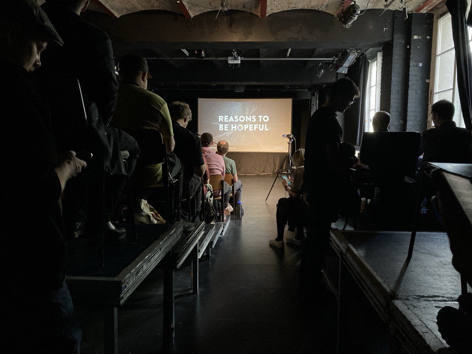 The talk Reasons to be Hopeful by Elena Rossini, italian film maker and #Fediverse #FOSS advocate