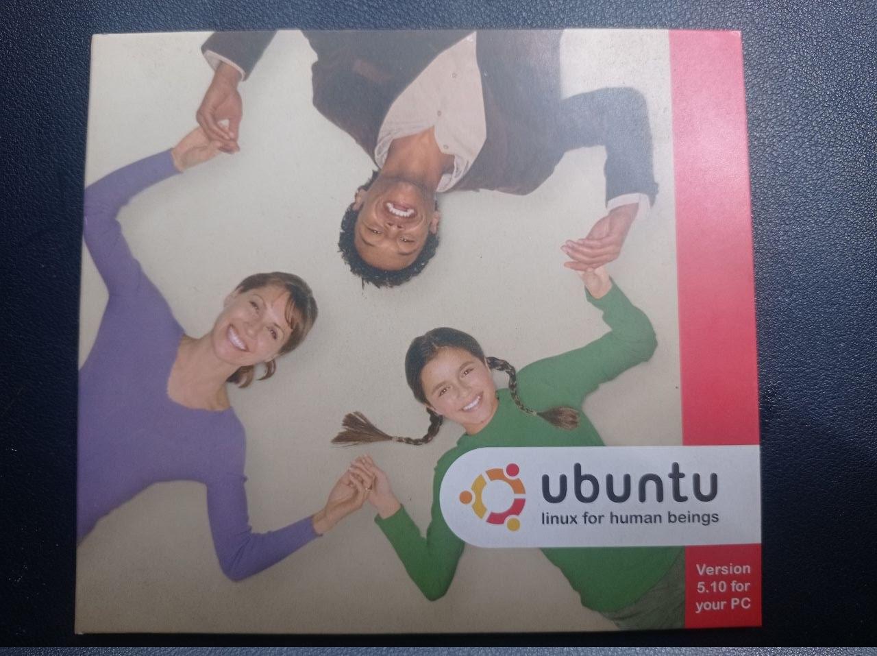 Ubuntu 5.04 instalatzeko CDak