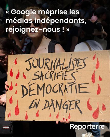 Posted media