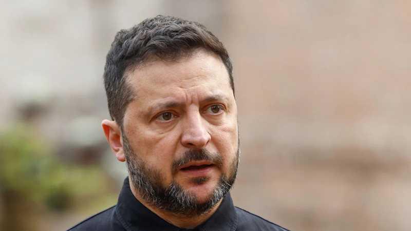 'Time for Ukraine to get new president,' says Trump after Zelensky condemns diesel dealUkraine's leader had said the deal with Russia to release diesel into the US would help Moscow fund the war. #News #Russia #Ukraine #Trump